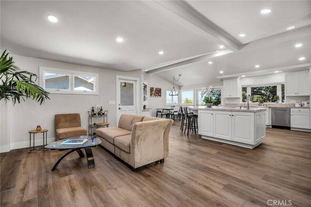 Rolling Hills Estates, CA 90274,4548 Marloma Drive