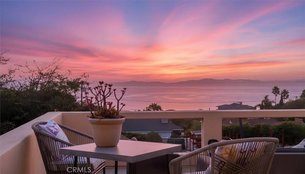 Redondo Beach, CA 90277,120 Via Alameda