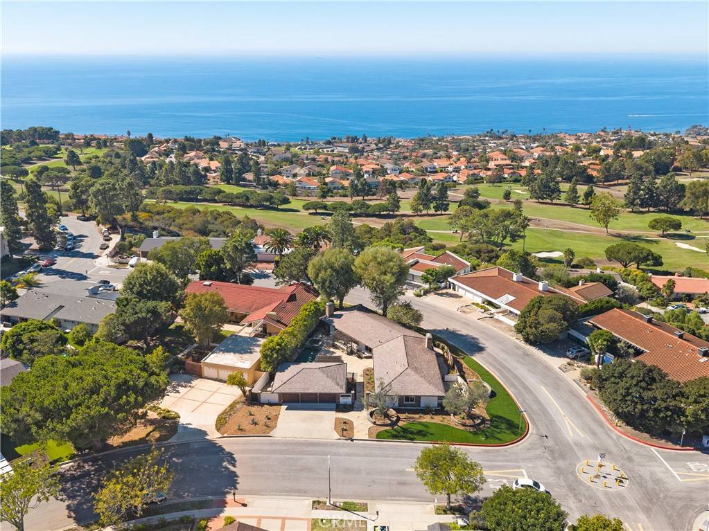 Rancho Palos Verdes, CA 90275,30105 Avenida Esplendida