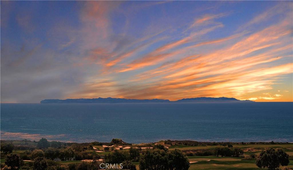 Rancho Palos Verdes, CA 90275,32551 Seacliff DR