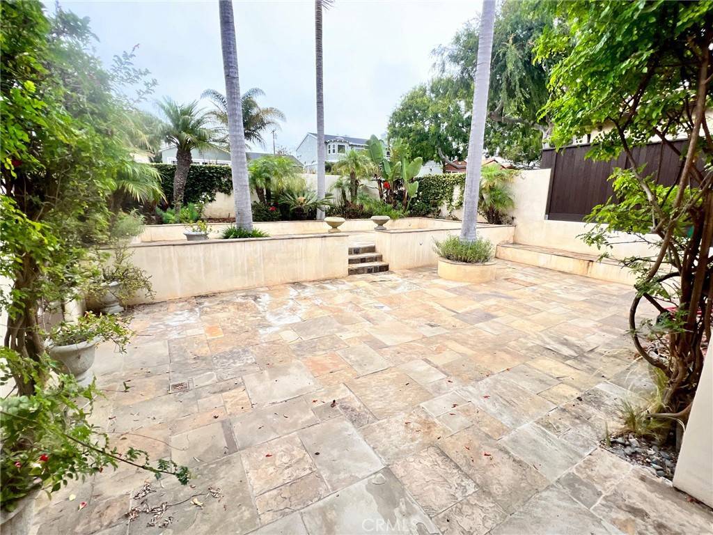 Redondo Beach, CA 90277,224 Calle De Madrid