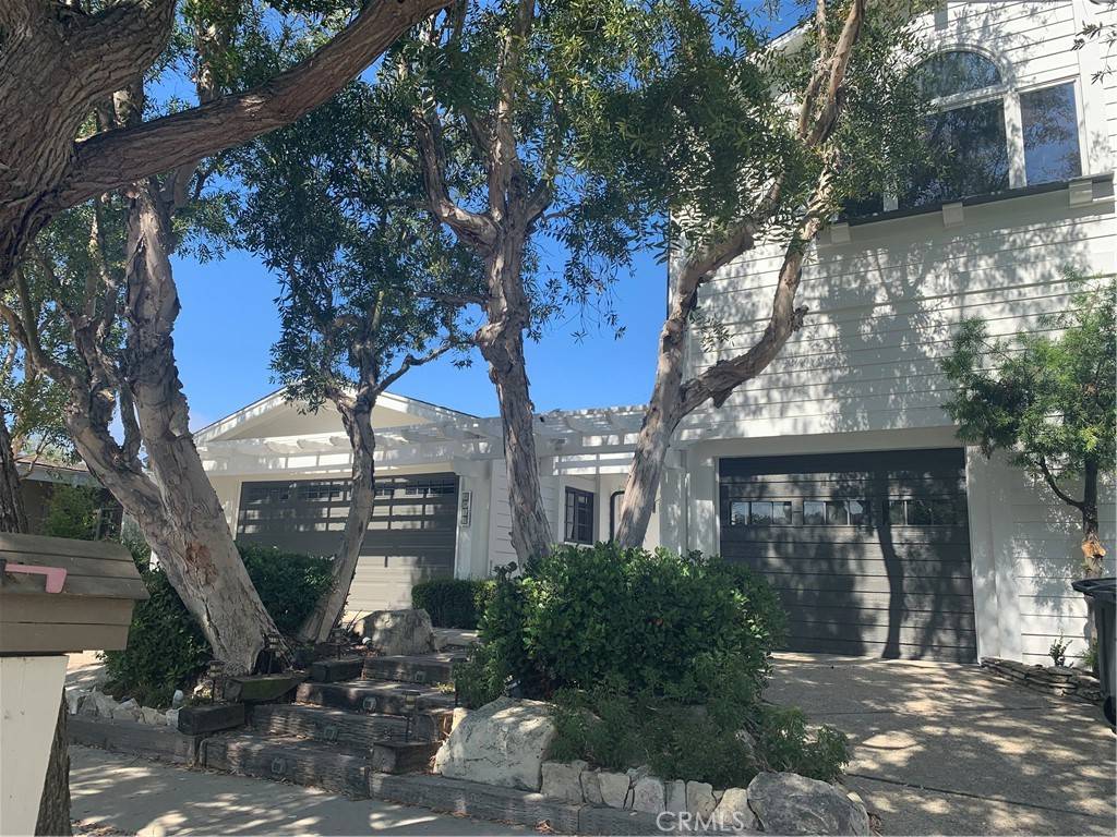 Rancho Palos Verdes, CA 90275,5915 Finecrest DR