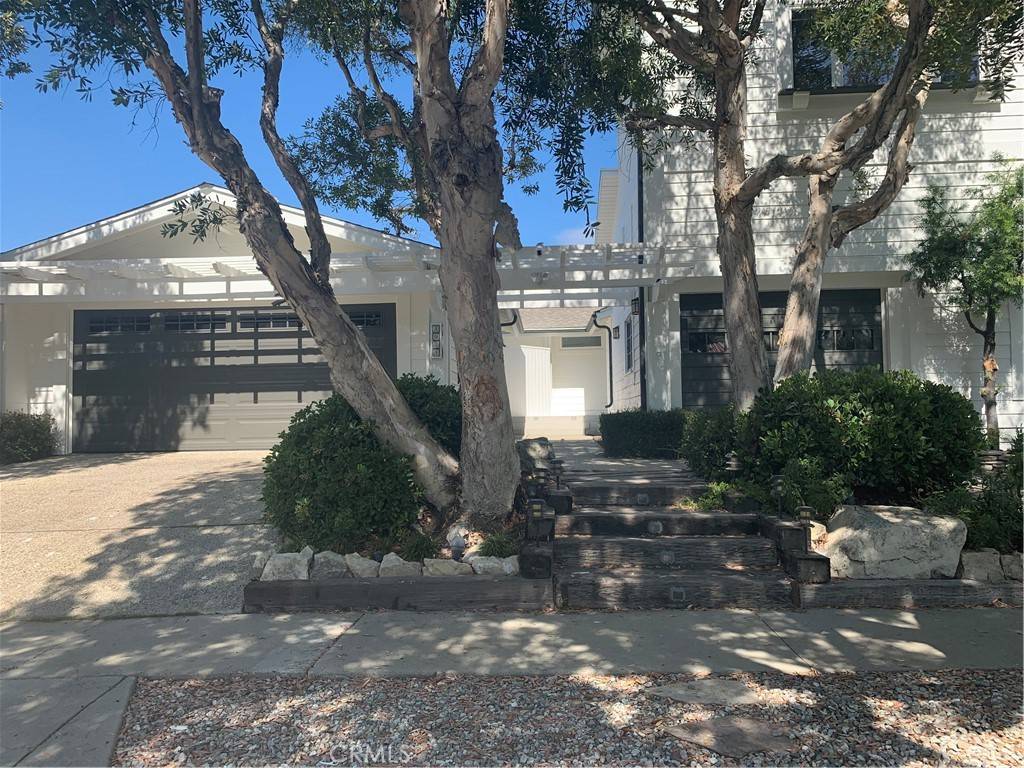 Rancho Palos Verdes, CA 90275,5915 Finecrest DR