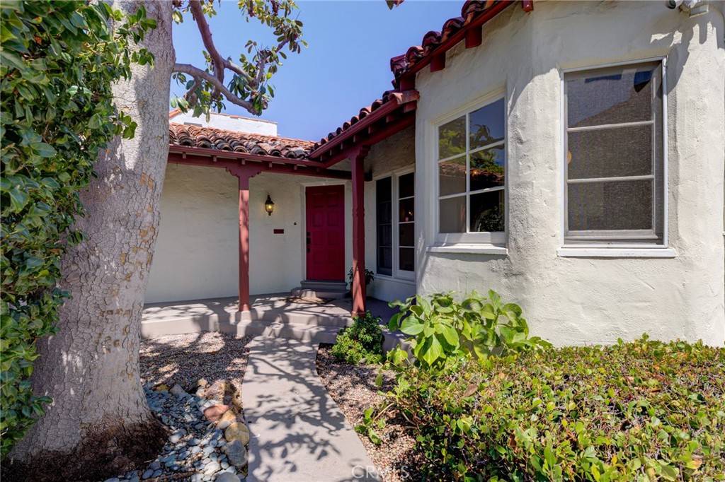 Los Angeles, CA 90064,2376 Selby AVE