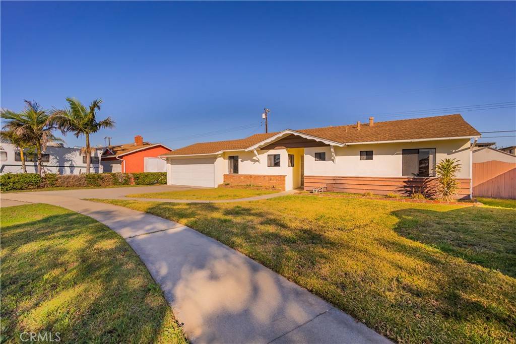 Anaheim, CA 92804,3301 W Keys LN