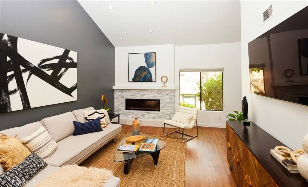 Culver City, CA 90230,5007 Butterfield CT