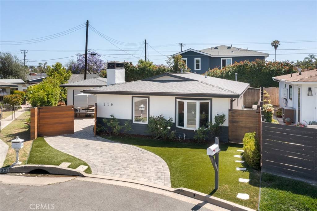 Costa Mesa, CA 92627,219 Pauline PL