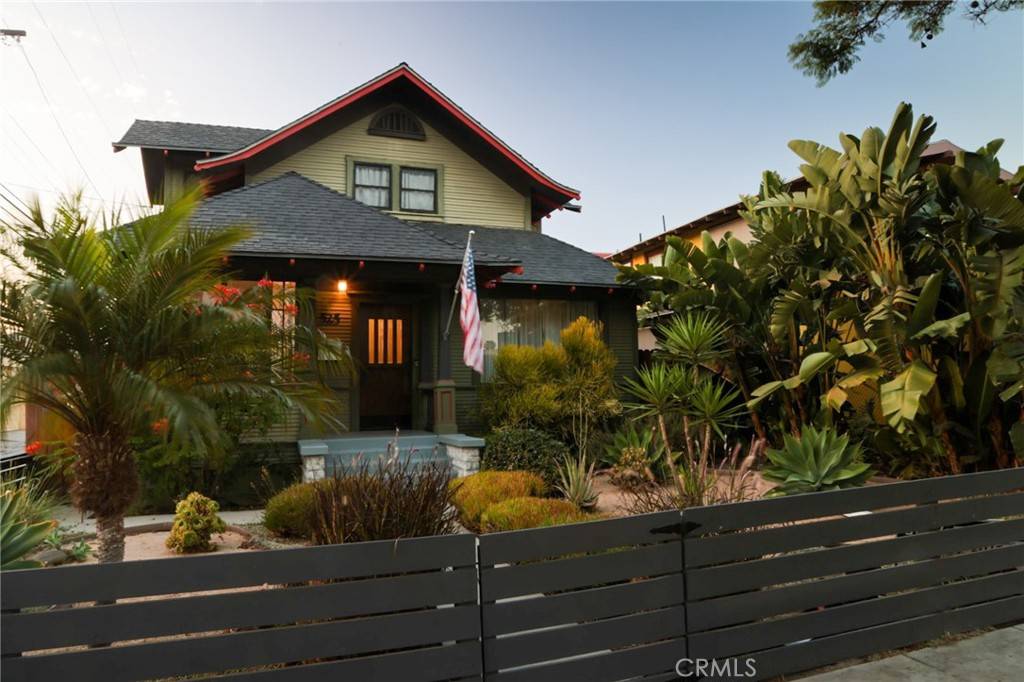 Long Beach, CA 90813,525 W 7th ST