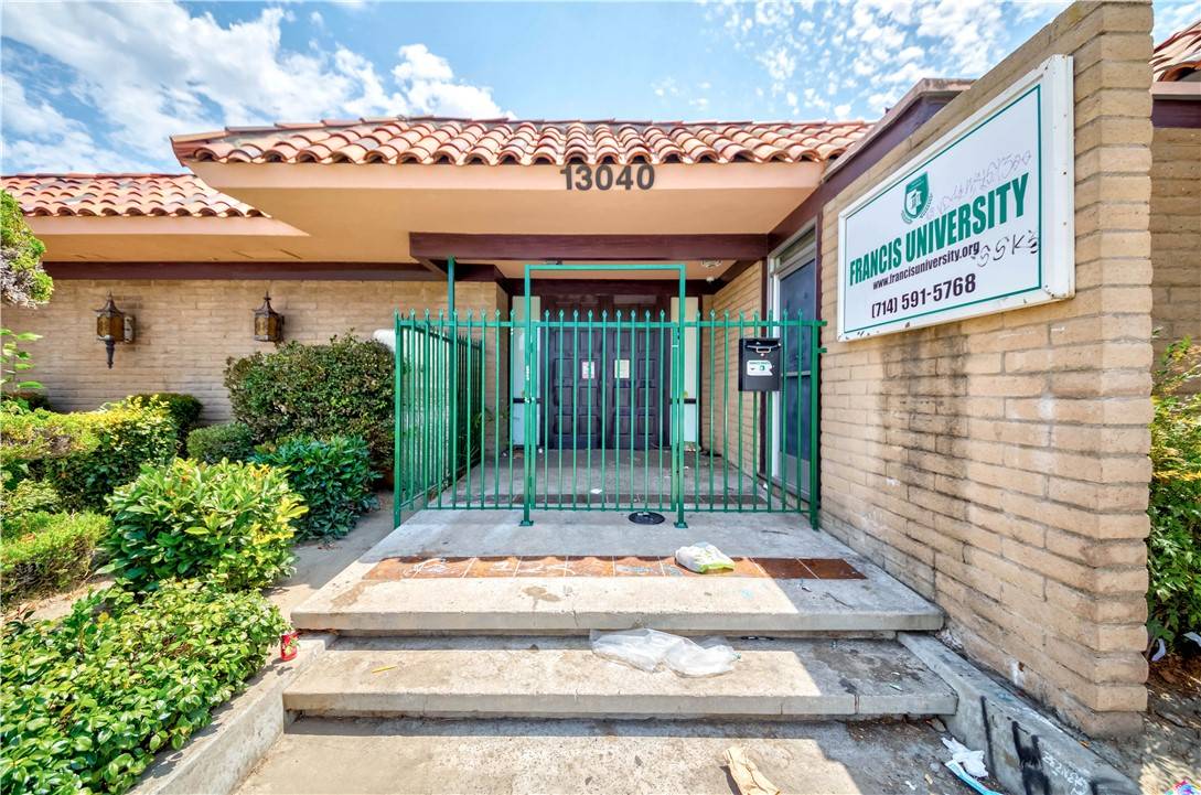 Garden Grove, CA 92844,13040 Coast ST