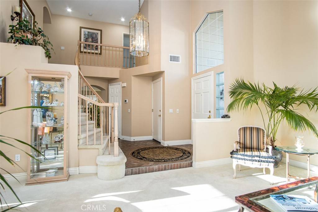 La Mirada, CA 90638,16208 Promontory PL