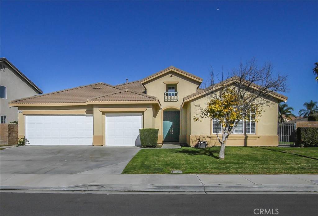 Eastvale, CA 92880,12762 Longhorne DR