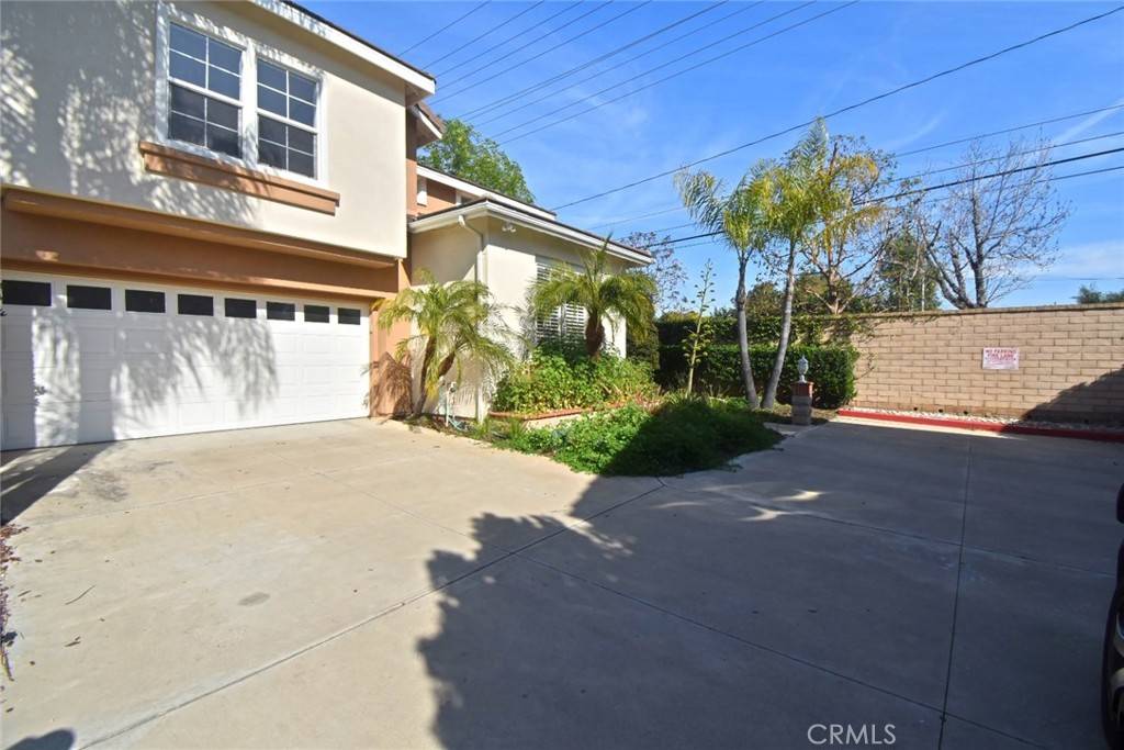 Costa Mesa, CA 92626,1202 Hazel PL