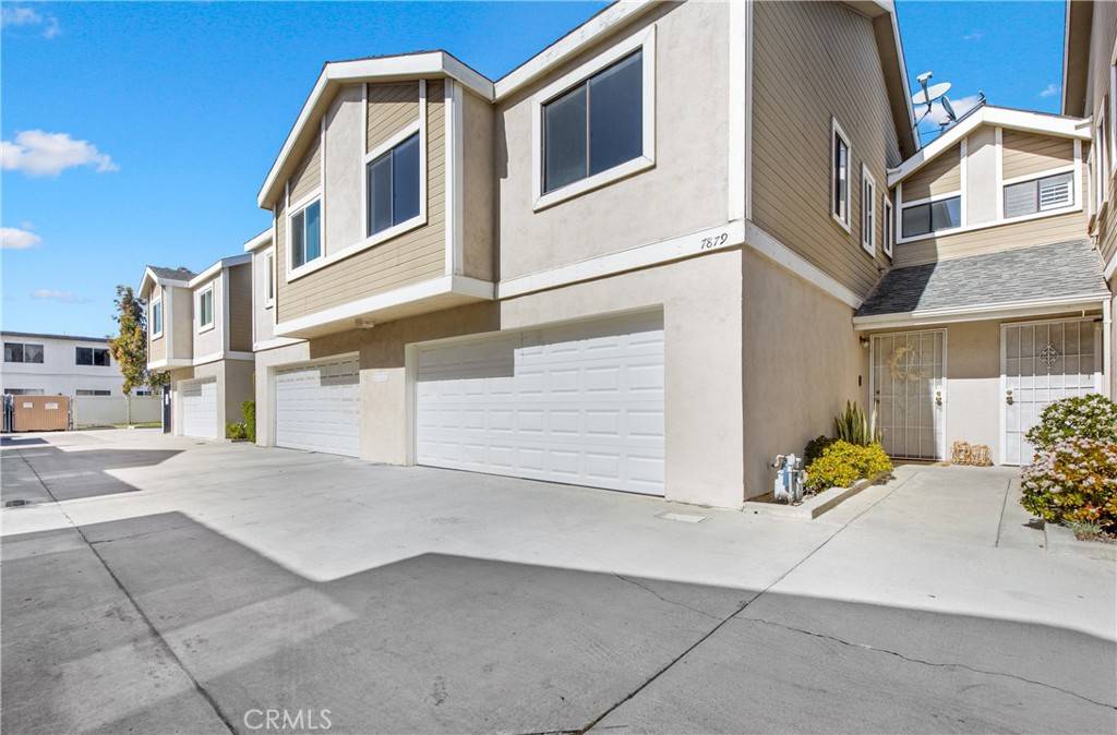 Stanton, CA 90680,7879 Cerritos AVE #9