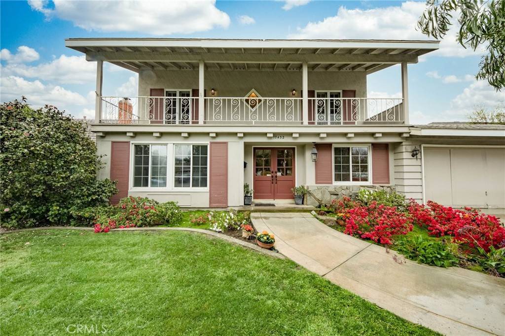 Tustin, CA 92780,17432 Village DR