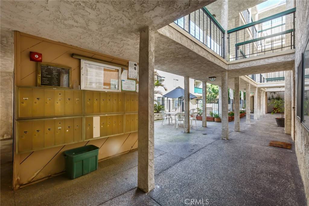 Glendale, CA 91203,333 Burchett Street #311
