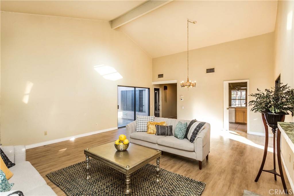 Yorba Linda, CA 92887,5801 Via Santana
