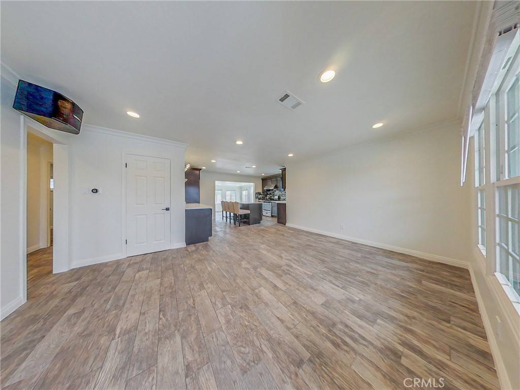 Stanton, CA 90680,10311 Wasco RD