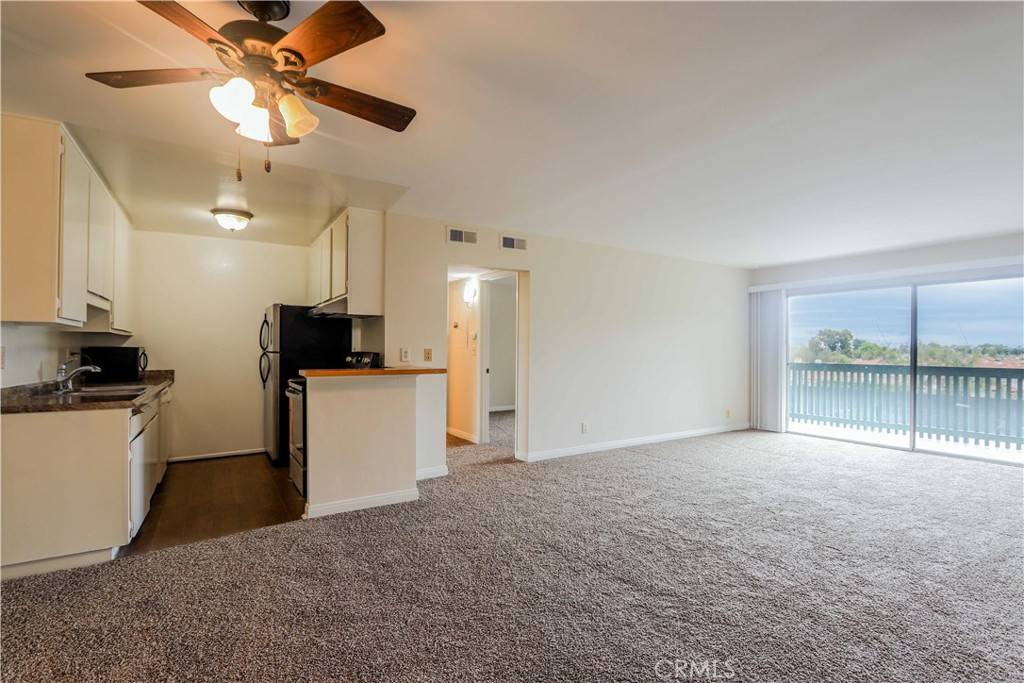 Long Beach, CA 90814,412 N Bellflower BLVD #215