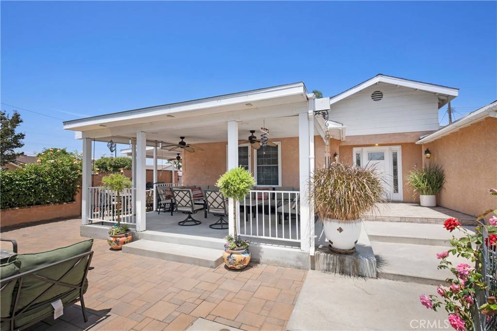 Buena Park, CA 90620,7437 Madison CIR
