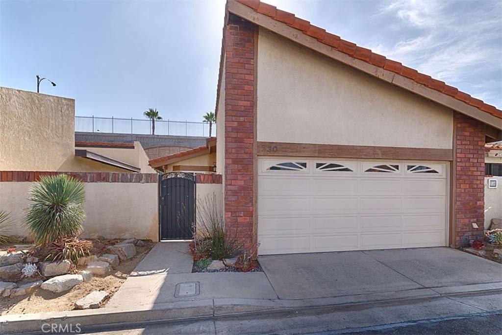 Placentia, CA 92870,230 Pasteur PL