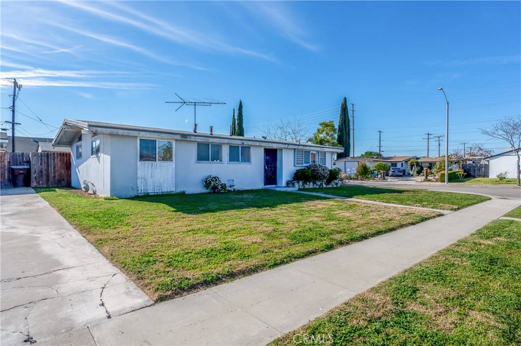 Anaheim, CA 92802,1430 W Chalet AVE