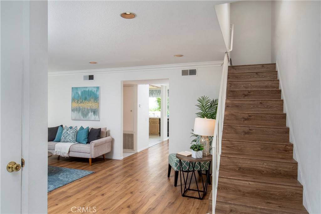 Buena Park, CA 90621,8233 Big Bear CIR