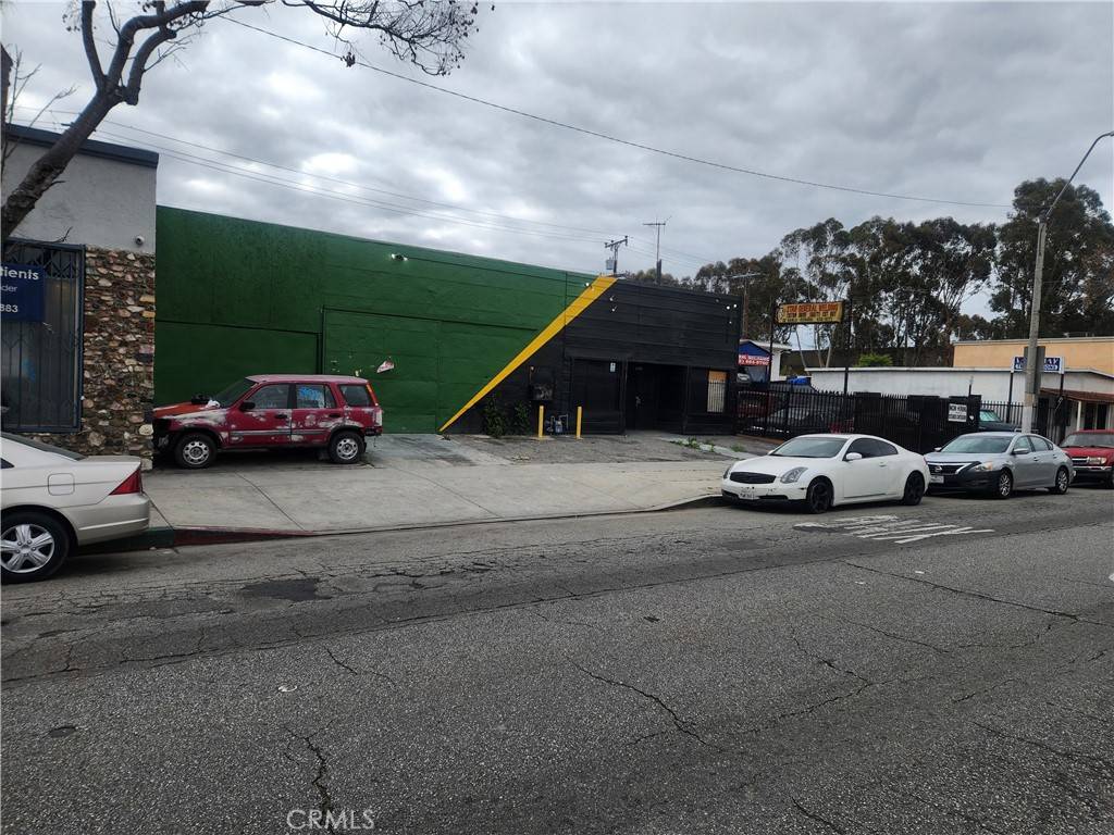 Lynwood, CA 90262,11688 Atlantic AVE