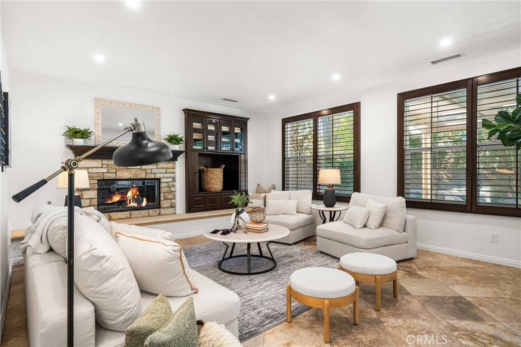 Irvine, CA 92620,22 Lily Pool