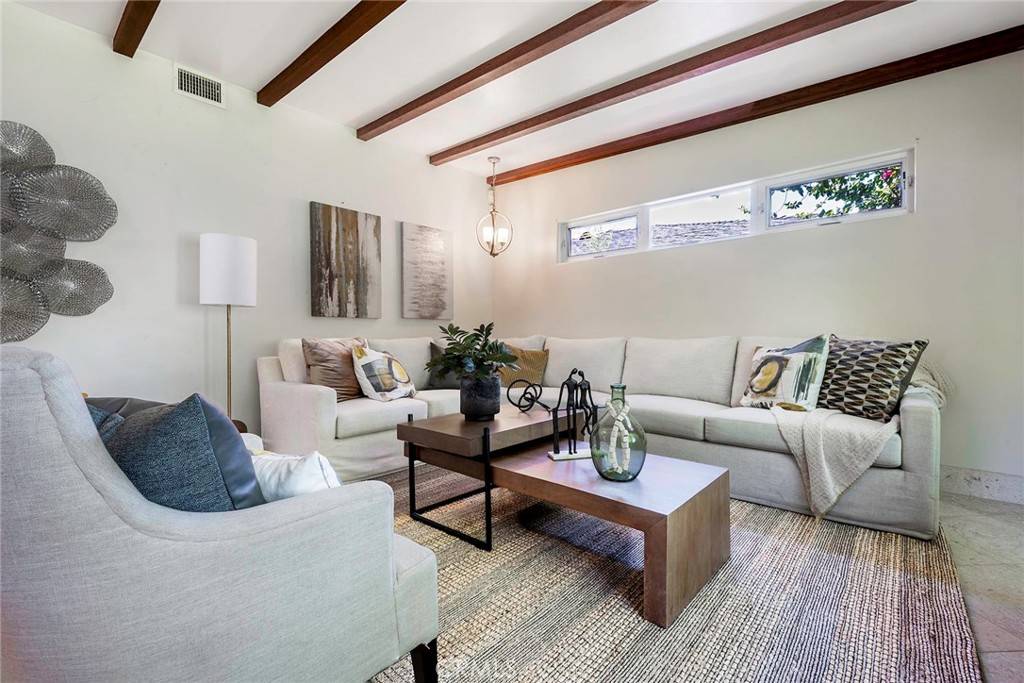 Long Beach, CA 90807,3845 Cedar AVE