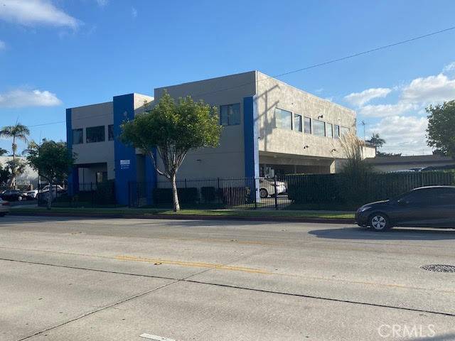 Montebello, CA 90640,229 E Beverly BLVD