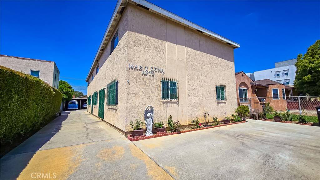 Los Angeles, CA 90023,947 S Sunol DR