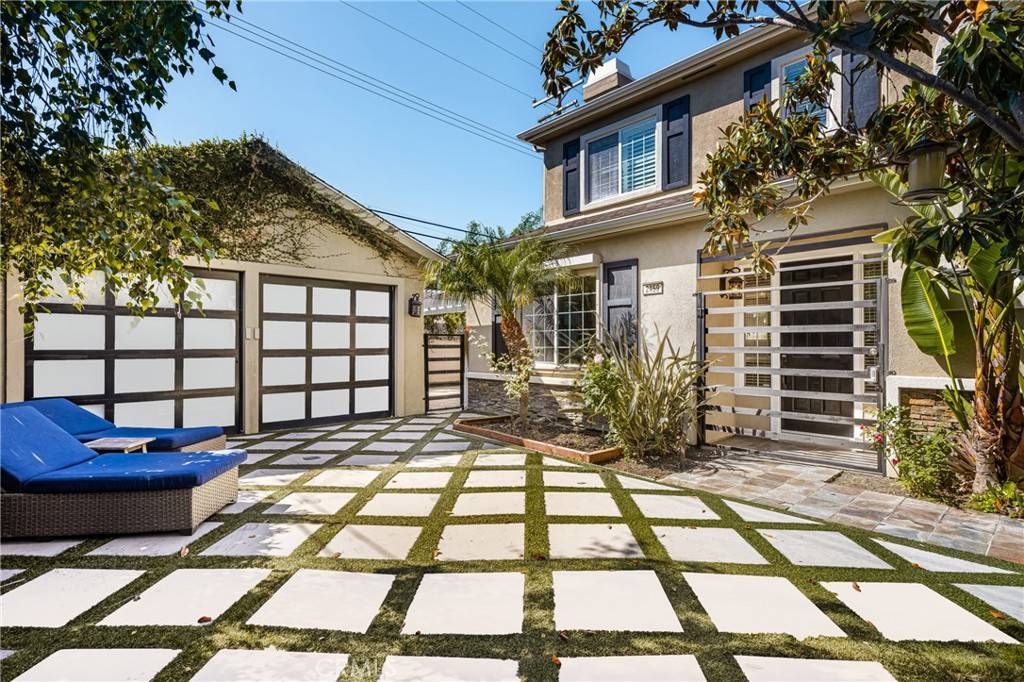 Costa Mesa, CA 92627,2459 Elden AVE