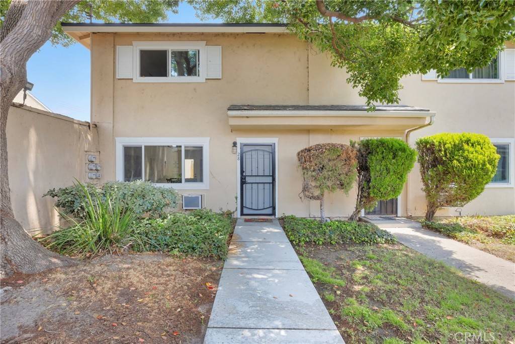 Anaheim, CA 92804,630 S Knott AVE #28