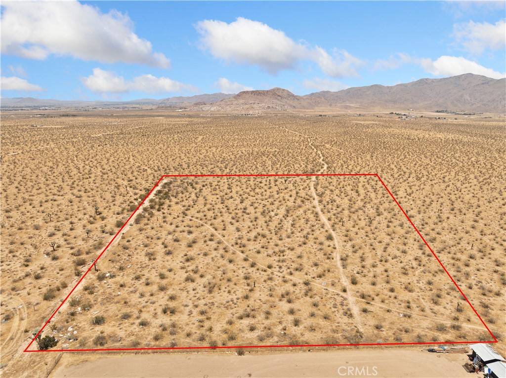 Apple Valley, CA 92308,0 Barker RD