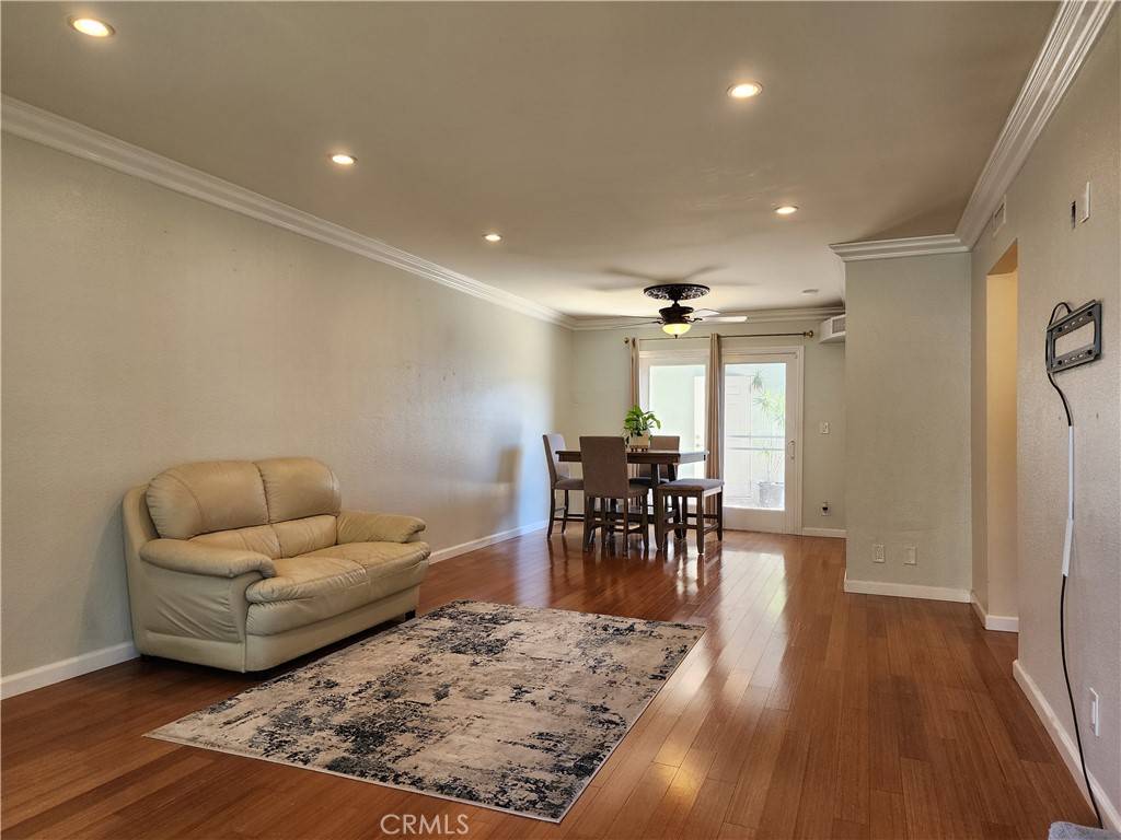 Stanton, CA 90680,11055 Kibbins CIR