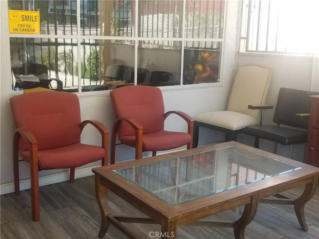 Long Beach, CA 90813,1511 E Anaheim St