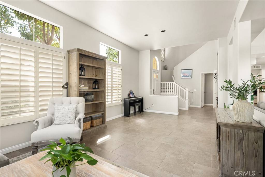 Tustin, CA 92782,10731 Taulbee CT