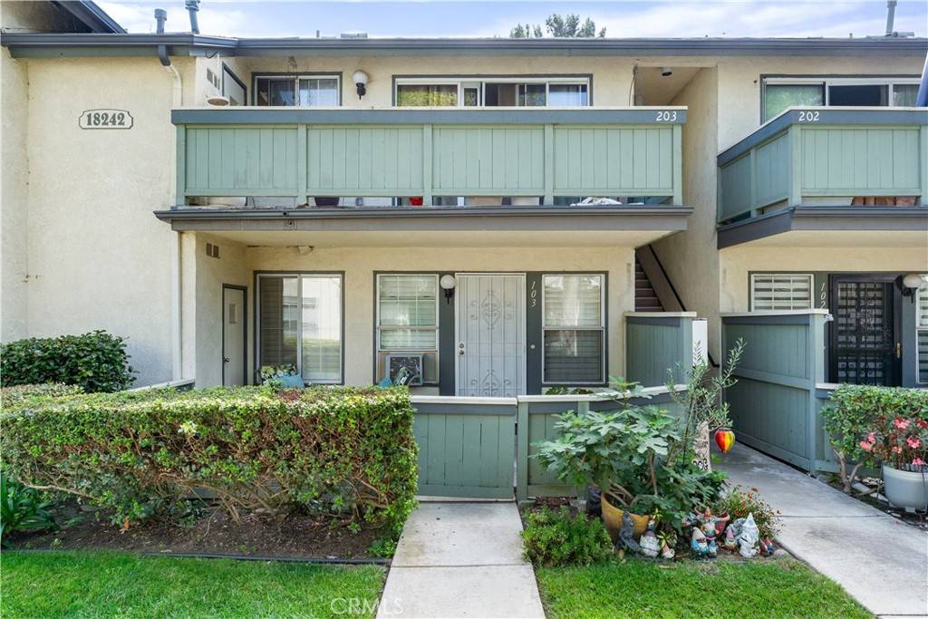 Huntington Beach, CA 92648,18242 Parkview LN #103