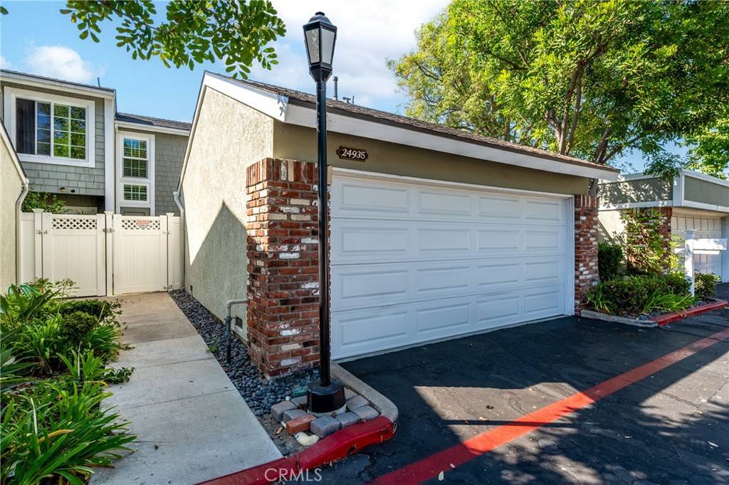 Laguna Hills, CA 92653,24935 Acacia LN #2