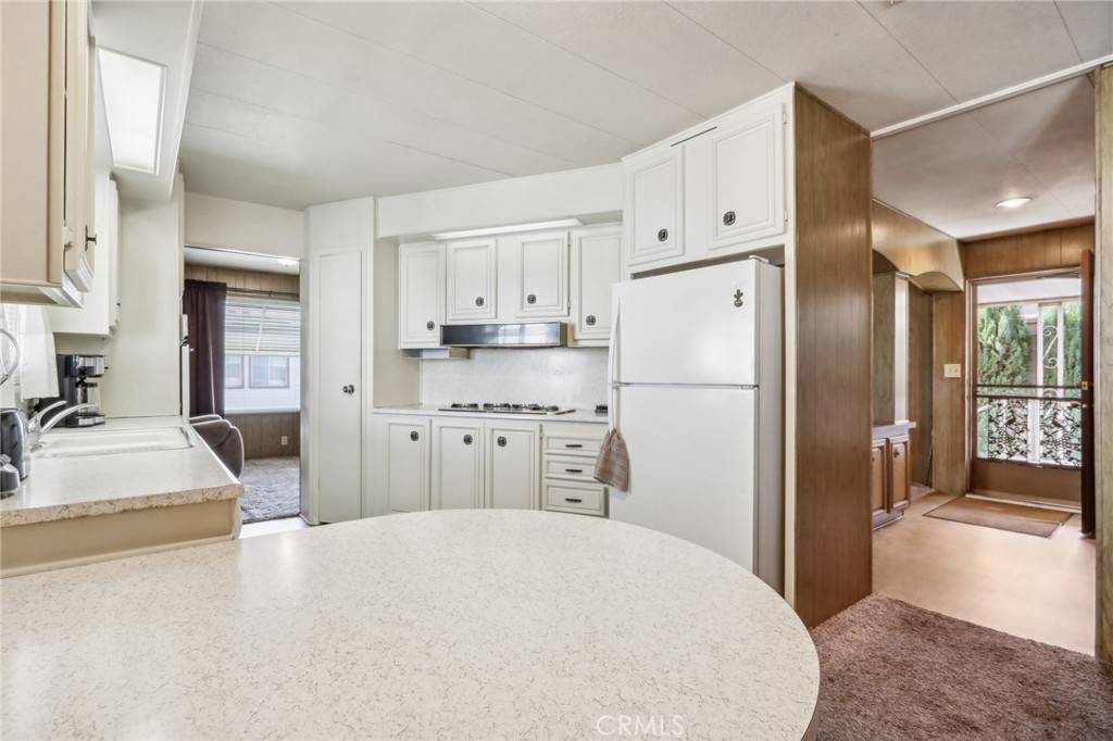 Stanton, CA 90680,11250 Beach BLVD #108