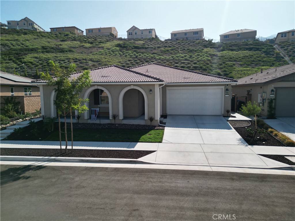 Corona, CA 92882,2720 Santa Fiora DR