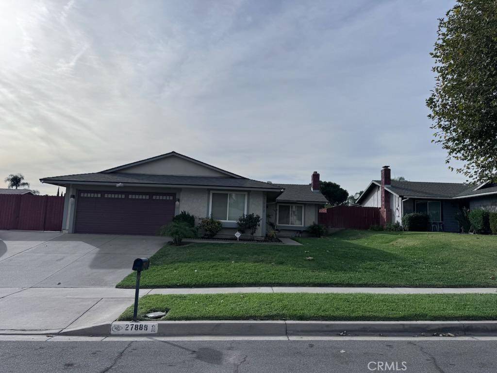 Highland, CA 92346,27888 Rainbow LN