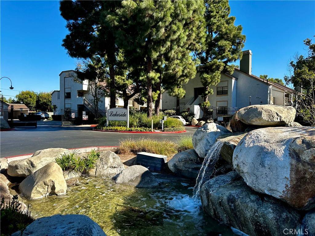 Garden Grove, CA 92840,10520 Lakeside DR N #L
