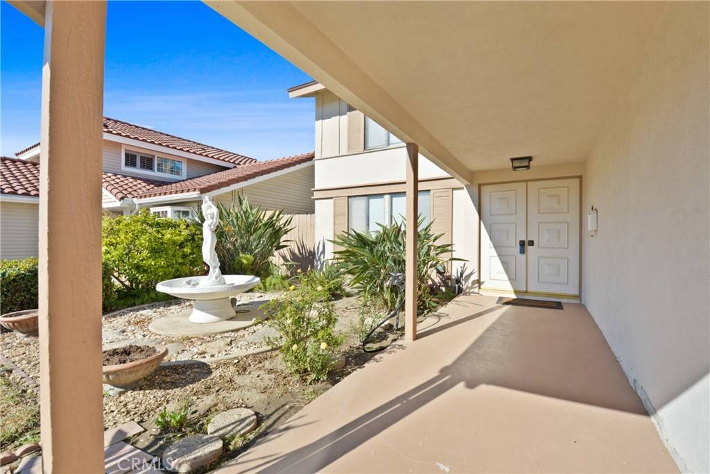 La Palma, CA 90623,5191 Ivywood DR