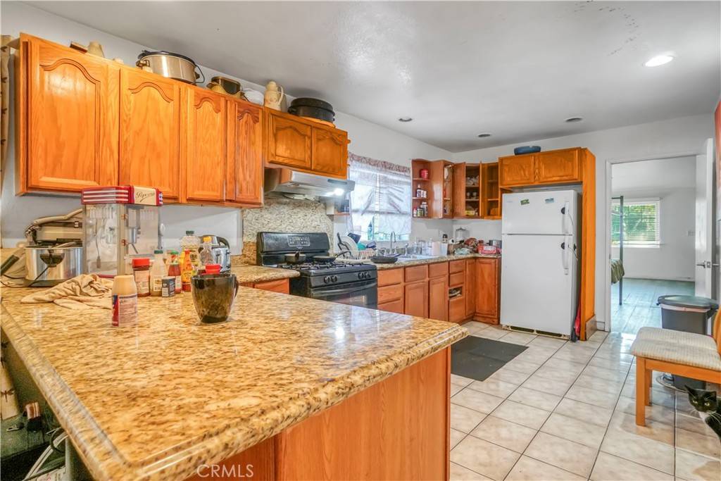 Los Angeles, CA 90061,151 W 110th ST