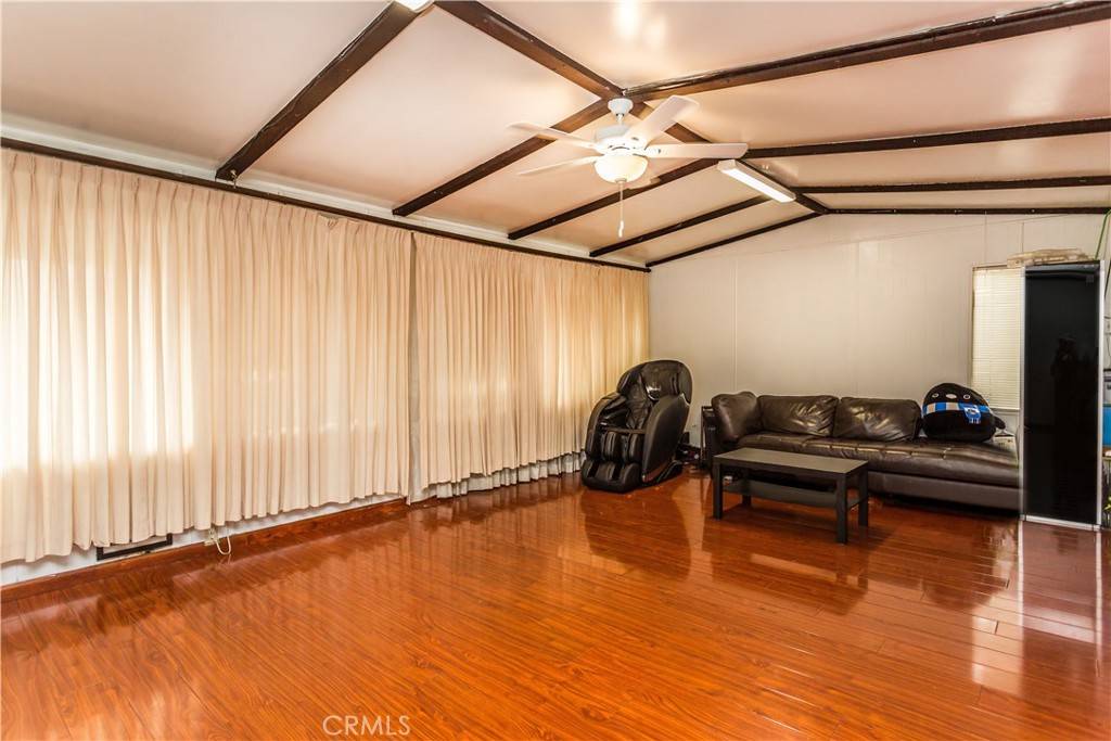 Anaheim, CA 92804,3050 W Ball RD #4