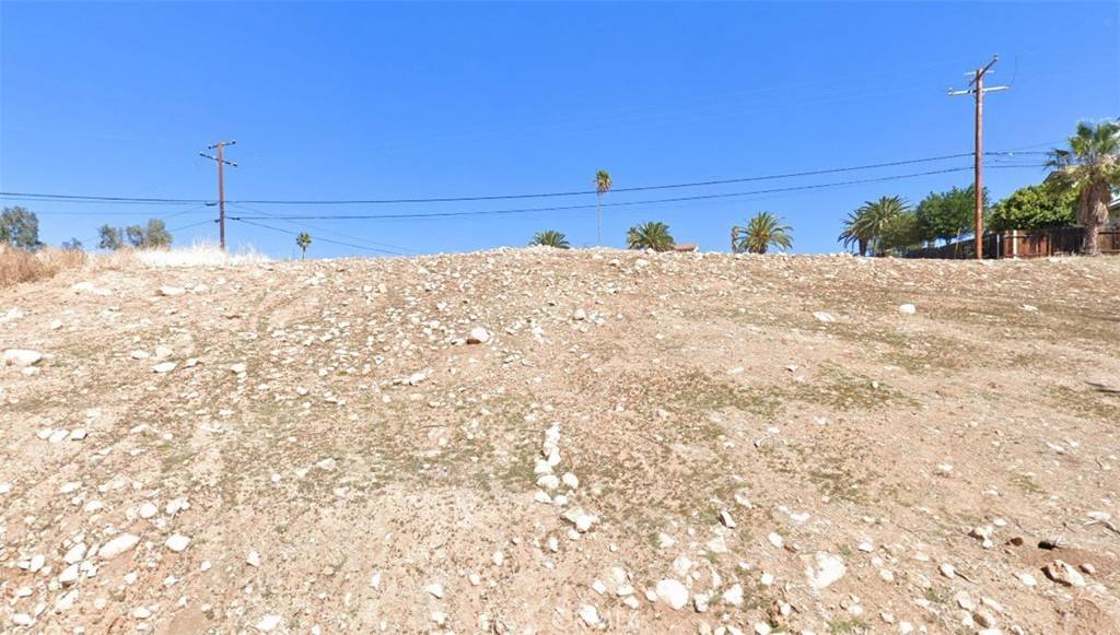 Lake Elsinore, CA 92530,0 Hunt AVE