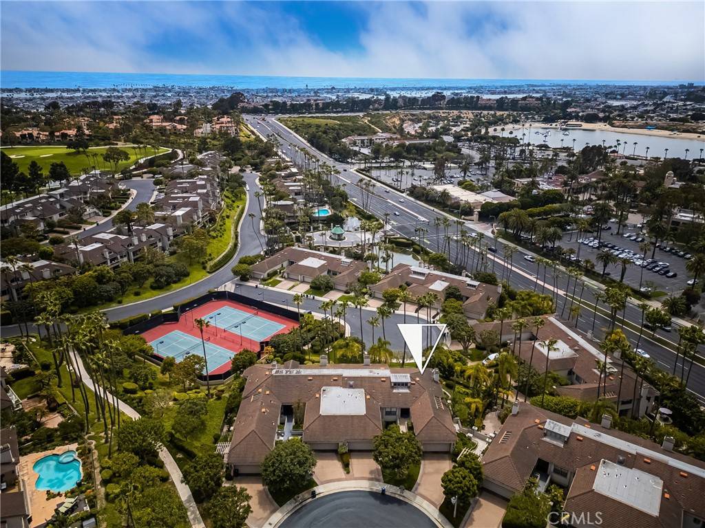 Newport Beach, CA 92660,27 Seabrook #73