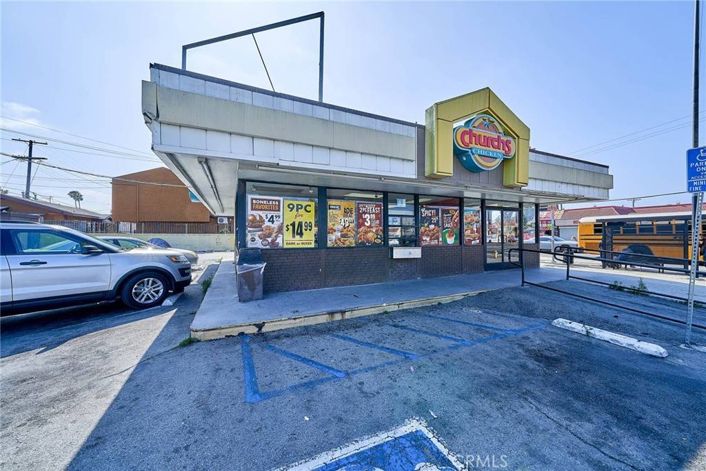 Los Angeles, CA 90044,7205 S VERMONT AVE