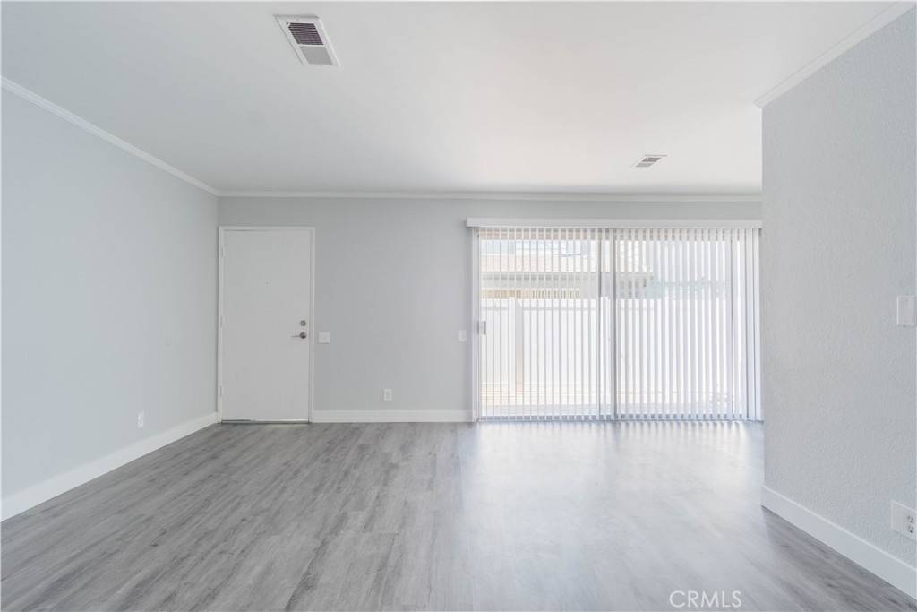 Yorba Linda, CA 92886,6473 Horse Shoe LN #6